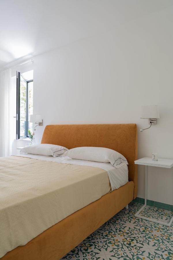 Residenza Amalphia Hotel Amalfi Exterior photo