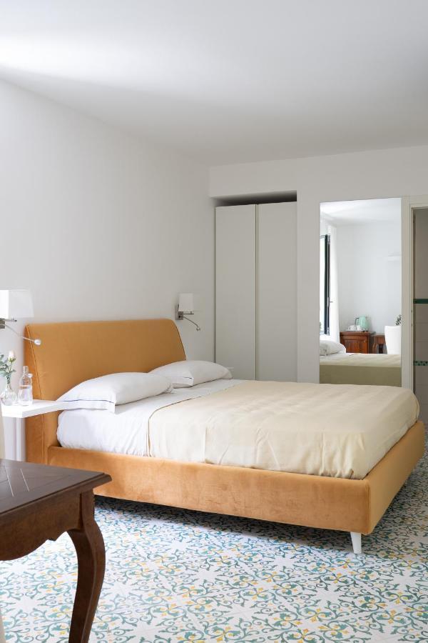Residenza Amalphia Hotel Amalfi Exterior photo